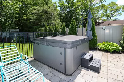 4 Quincy Lane, Smithtown, NY 11787 - Photo 38