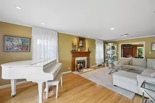 1304 Harbor Rd, Hewlett, NY 11557 - Photo 6