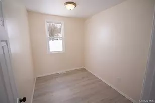 24 Albion St, Liberty, NY 12754 - Photo 8