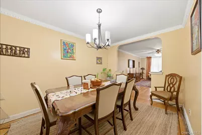 4425 Richardson Avenue, Bronx, NY 10470 - Photo 6