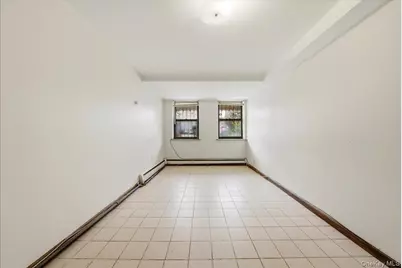 4425 Richardson Avenue, Bronx, NY 10470 - Photo 20