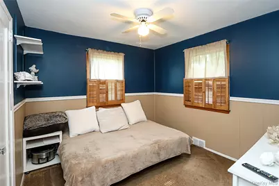1372 Pine Drive, Bay Shore, NY 11706 - Photo 20