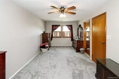 1372 Pine Drive, Bay Shore, NY 11706 - Photo 22