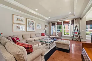 318 Roosevelt Way, Westbury, NY 11590 - Photo 6
