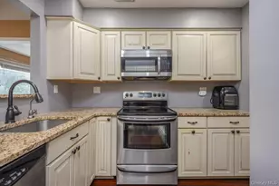 386 Richard Ct, Pomona, NY 10970 - Photo 6