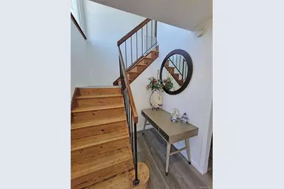 23 Dalny Place, Sayville, NY 11782 - Photo 6