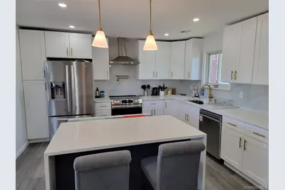 23 Dalny Place, Sayville, NY 11782 - Photo 14