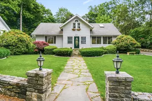 24 Tamarack Rd, Mahopac, NY 10541 - Photo 2