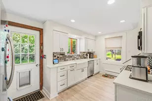 24 Tamarack Rd, Mahopac, NY 10541 - Photo 10
