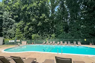 2 Consulate Dr, Tuckahoe, NY 10707 - Photo 18