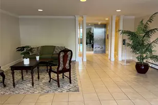 2 Consulate Dr, Tuckahoe, NY 10707 - Photo 12