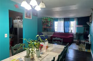 9 Oakley St, Massapequa, NY 11758 - Photo 6
