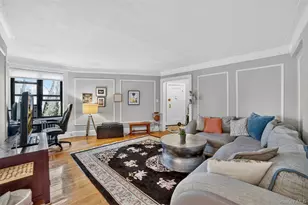 42 Pondfield Rd W, Bronxville, NY 10708 - Photo 8