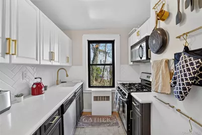 42 Pondfield Road W #4F, Bronxville, NY 10708 - Photo 16