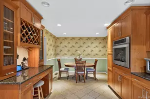 12 Wildwood Dr, Dix Hills, NY 11746 - Photo 12