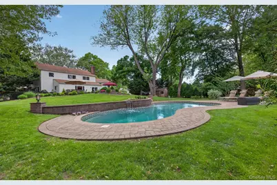 12 Wildwood Drive, Dix Hills, NY 11746 - Photo 30