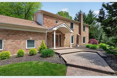 12 Wildwood Drive, Dix Hills, NY 11746 - Photo 2