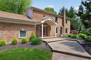12 Wildwood Dr, Dix Hills, NY 11746 - Photo 2