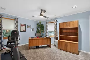 12 Wildwood Dr, Dix Hills, NY 11746 - Photo 26