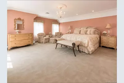 1304 Harbor Road, Hewlett, NY 11557 - Photo 32