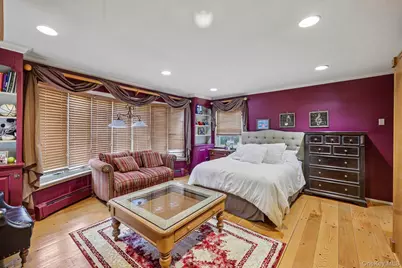 1304 Harbor Road, Hewlett, NY 11557 - Photo 20