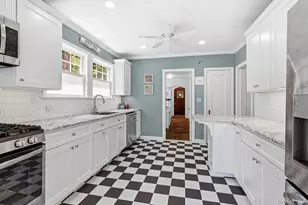 35 Prescott Ave, White Plains, NY 10605 - Photo 18