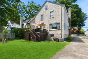 35 Prescott Ave, White Plains, NY 10605 - Photo 34