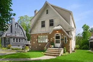 35 Prescott Ave, White Plains, NY 10605 - Photo 2