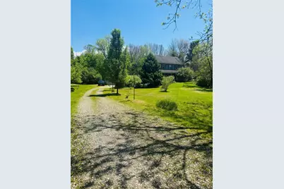 633 Winterton Road, Bloomingburg, NY 12721 - Photo 2