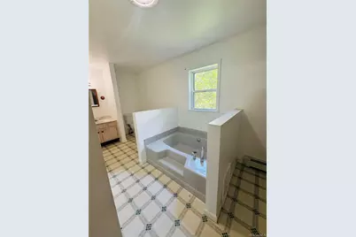633 Winterton Road, Bloomingburg, NY 12721 - Photo 22