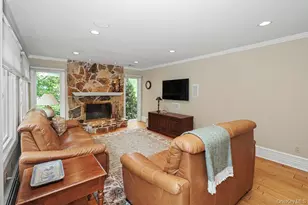 39 Tamara Ct, Melville, NY 11747 - Photo 20