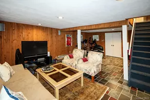 39 Tamara Ct, Melville, NY 11747 - Photo 36