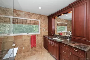 39 Tamara Ct, Melville, NY 11747 - Photo 30