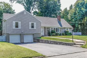 6 Oakstwain Rd, Scarsdale, NY 10583 - Photo 2