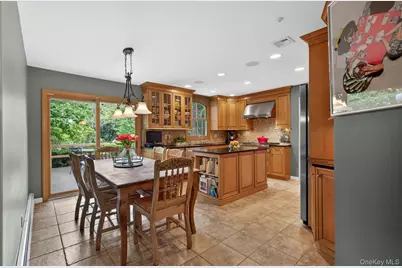 19 Seward Drive, Woodbury, NY 11797 - Photo 12