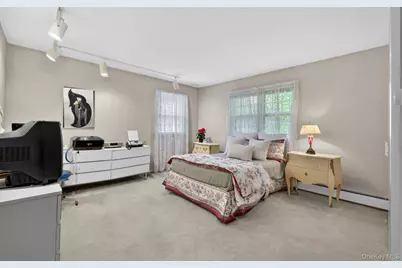 19 Seward Drive, Woodbury, NY 11797 - Photo 24
