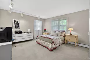 19 Seward Dr, Woodbury, NY 11797 - Photo 24