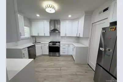 39 Marshall, Yonkers, NY 10705 - Photo 8