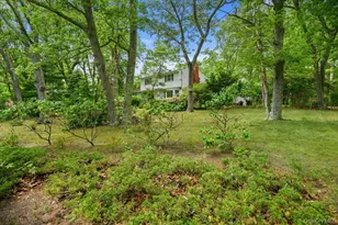 45 Lone Oak Path, Smithtown, NY 11787 - Photo 2