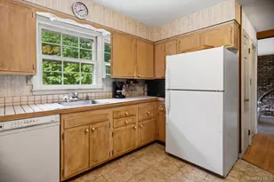 45 Lone Oak Path, Smithtown, NY 11787 - Photo 24