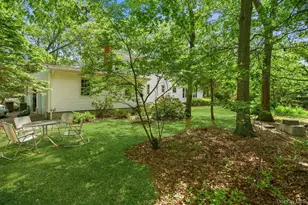 45 Lone Oak Path, Smithtown, NY 11787 - Photo 42
