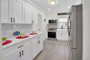 254-07 60th Ave, Little Neck, NY 11362 - Photo 6