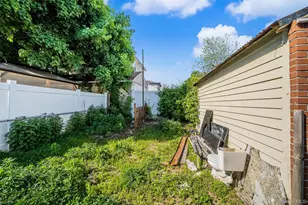 23005 144th Ave, Springfield Gardens, NY 11413 - Photo 12