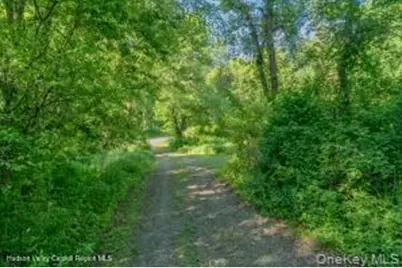 884 Camby Road, Millbrook, NY 12545 - Photo 4