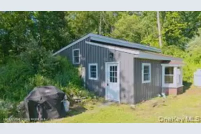 884 Camby Road, Millbrook, NY 12545 - Photo 2