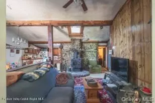 884 Camby Rd, Millbrook, NY 12545 - Photo 14