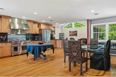 25 Edcris Lane, Huntington, NY 11743 - Photo 8