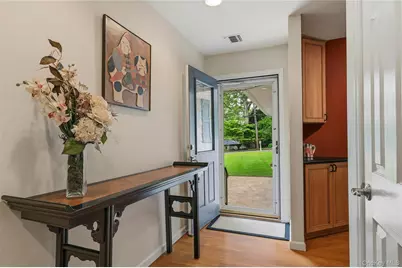 25 Edcris Lane, Huntington, NY 11743 - Photo 6