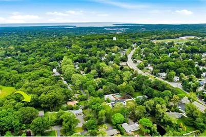 25 Edcris Lane, Huntington, NY 11743 - Photo 40