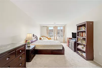12027 Riviera Court #2B, College Point, NY 11356 - Photo 22